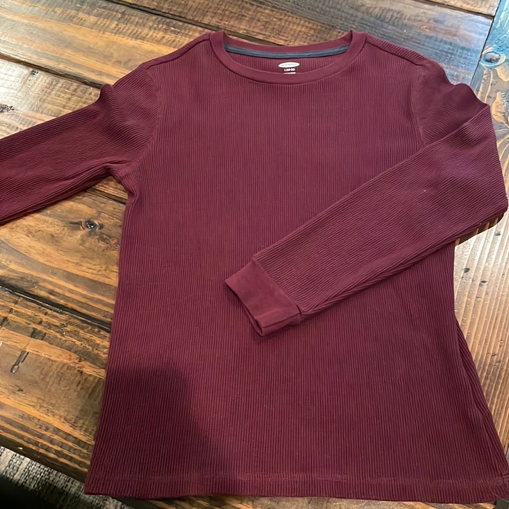 Old Navy long sleeve thermal shirt. Large. Excellent condition. Smoke free home